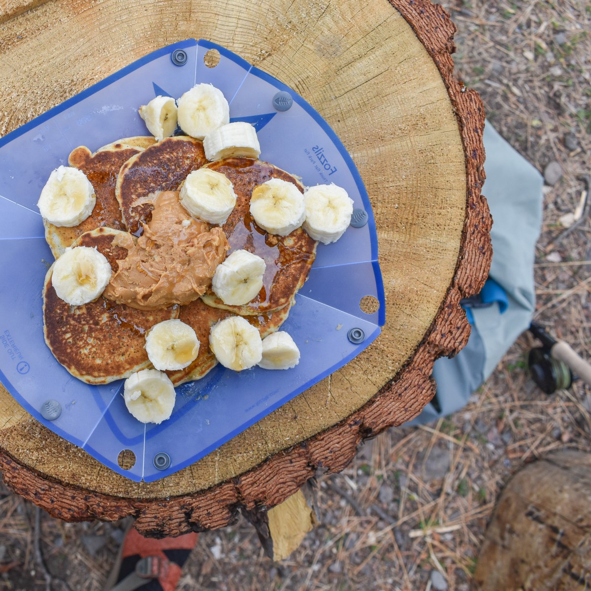 PEANUT BUTTER BANANA&nbsp;PANCAKES