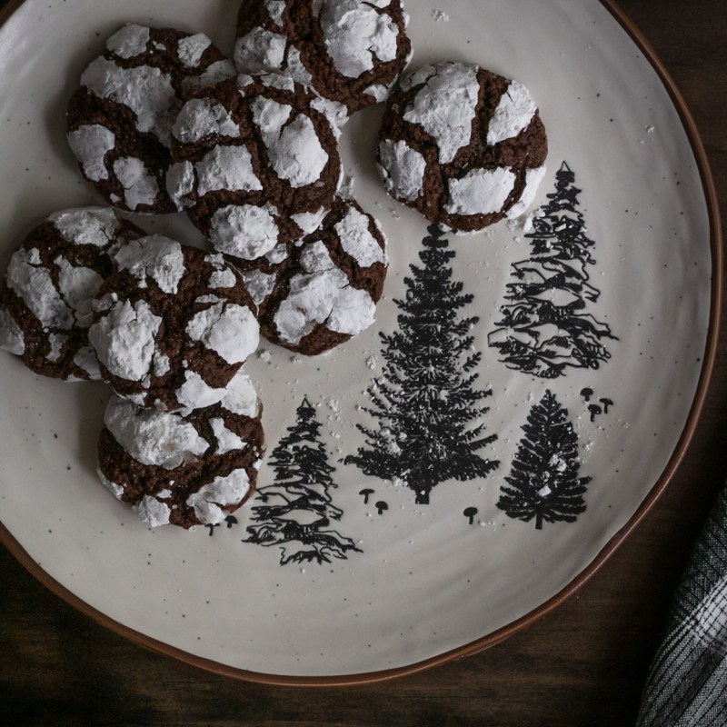 CHOCOLATE CRINKLES