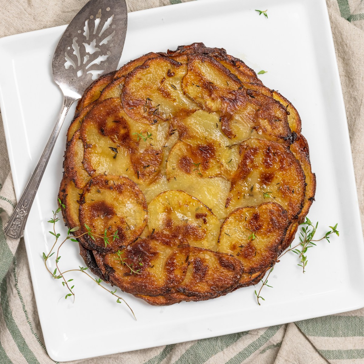 BUTTERY SLICED POTATOES