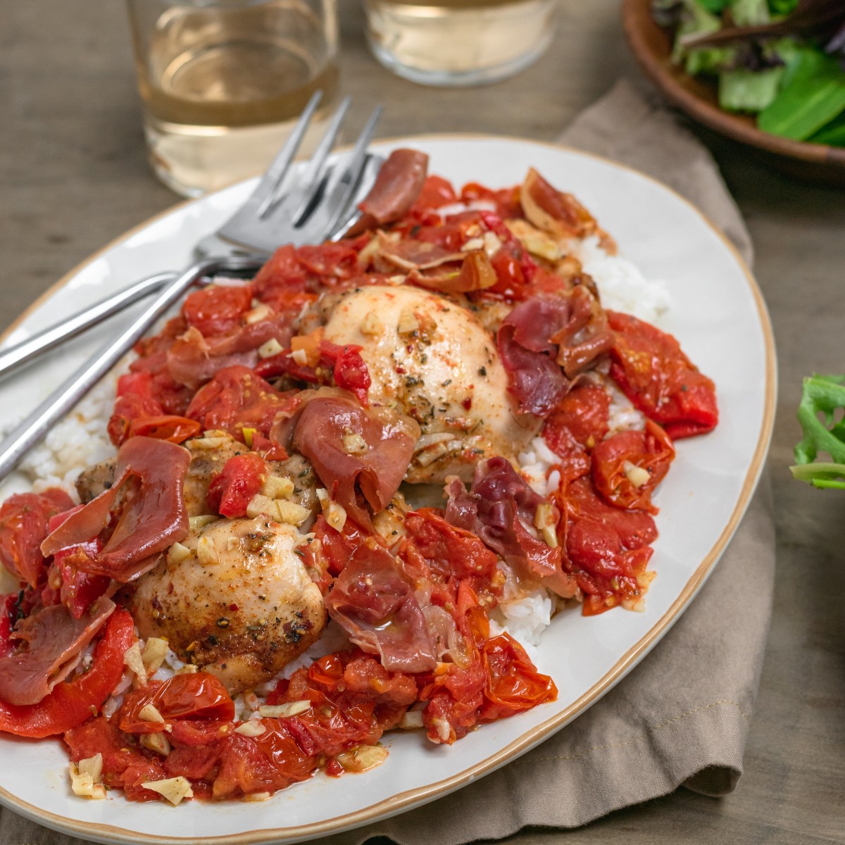 CHICKEN THIGHS with TOMATOES +&nbsp;PROSCIUTTO