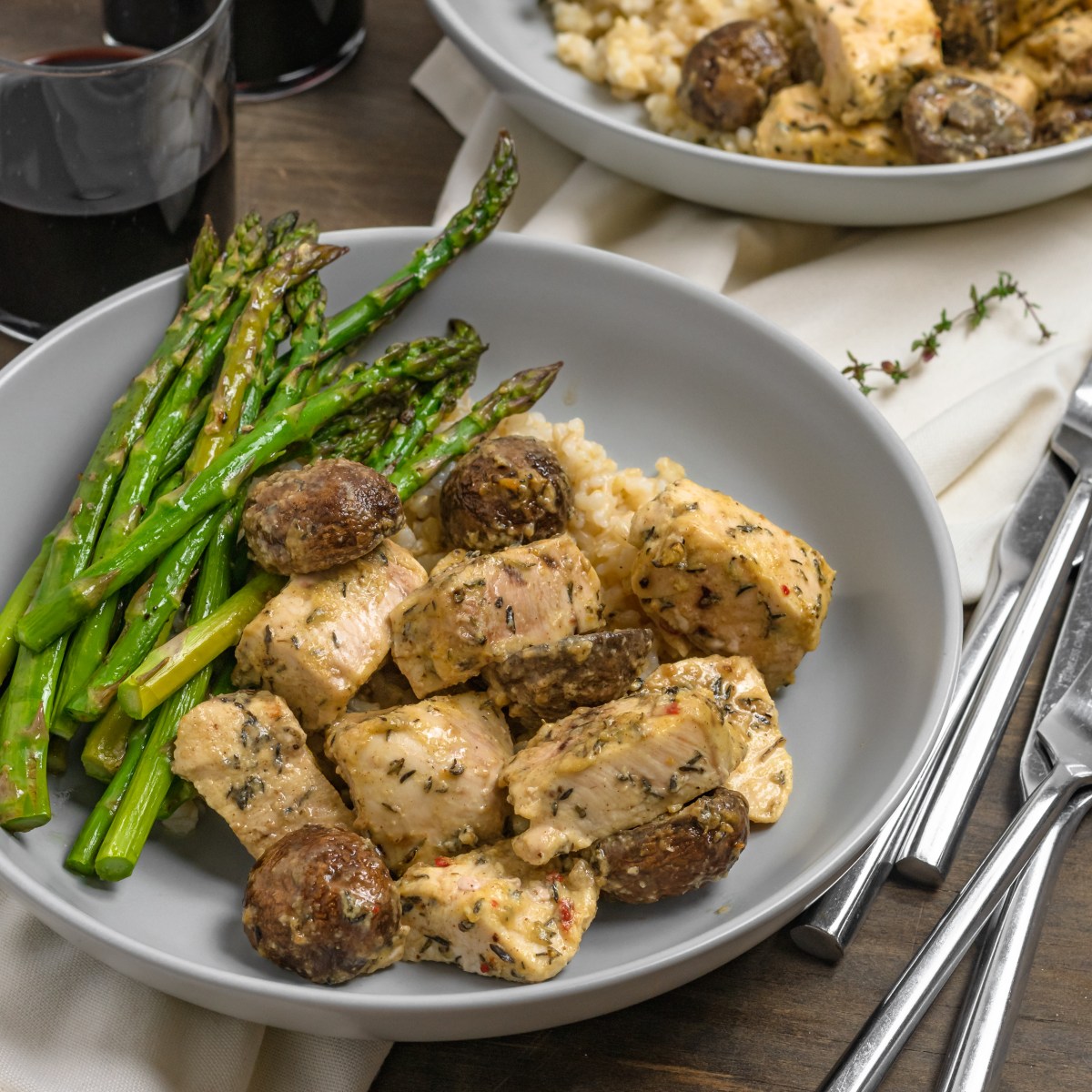 DIJON THYME CHICKEN + MUSHROOMS with&nbsp;ASPARAGUS