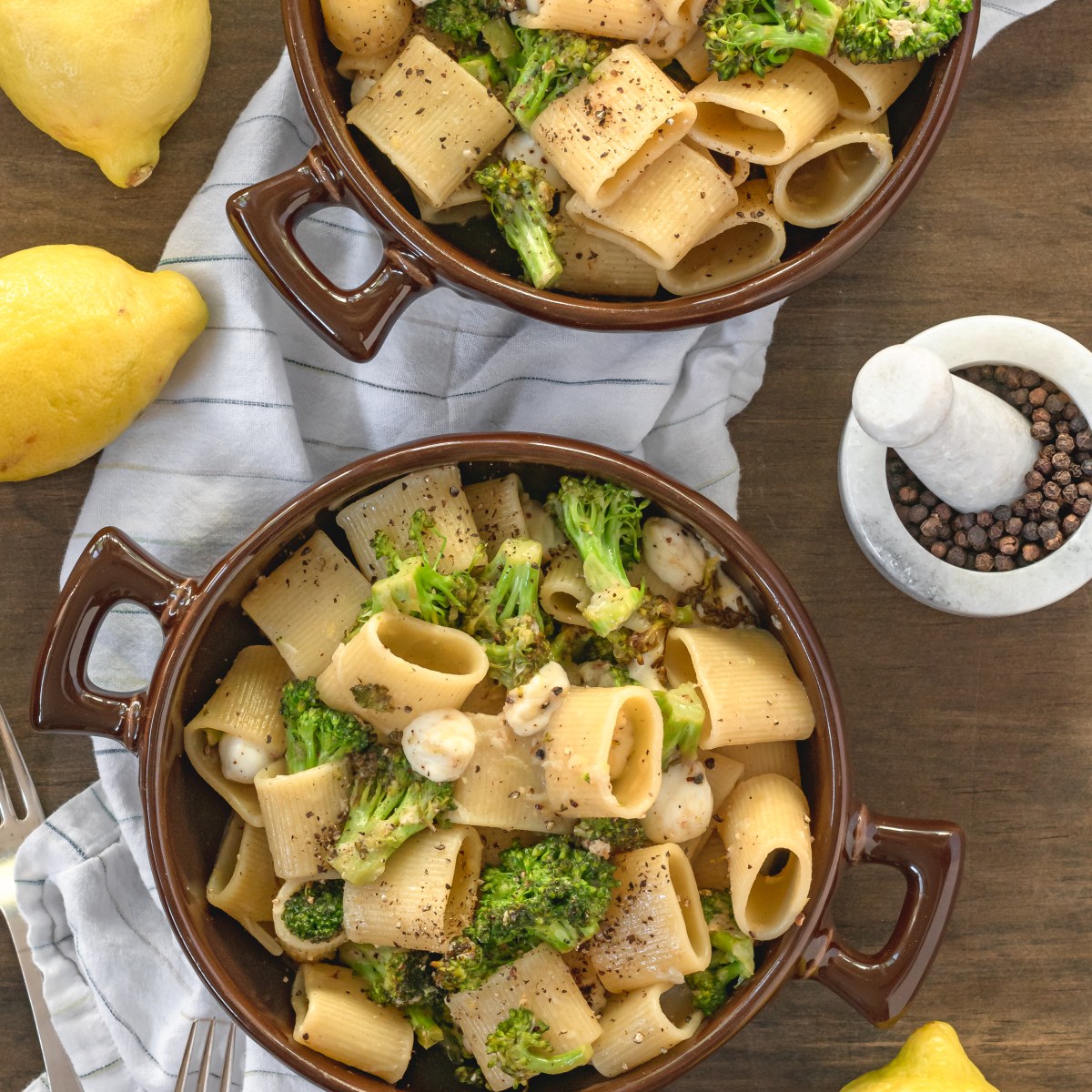 LEMON PEPPER BROCCOLI PASTA with&nbsp;MOZZARELLA