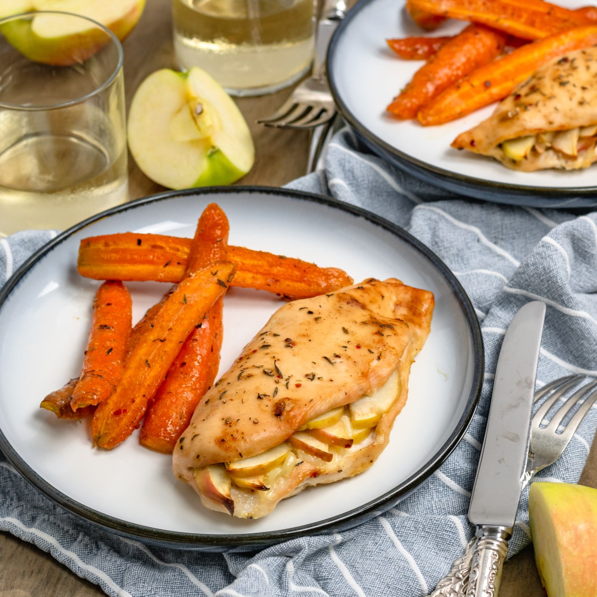 HONEY DIJON APPLE WHITE CHEDDAR STUFFED CHICKEN +&nbsp;CARROTS