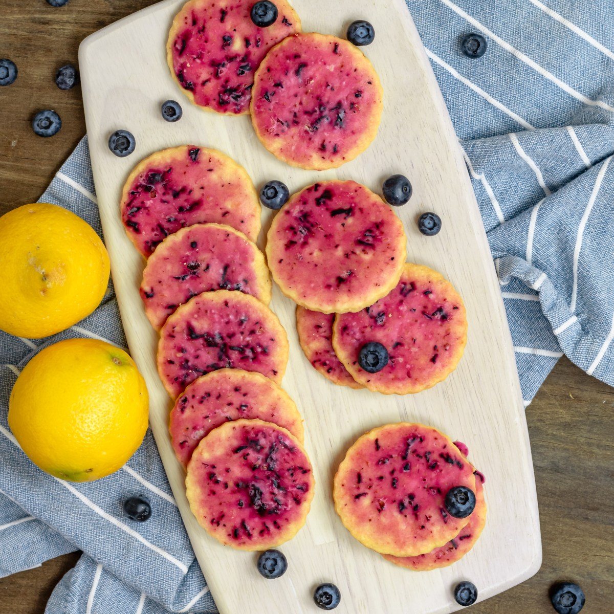 BLUEBERRY LEMON SHORTBREAD