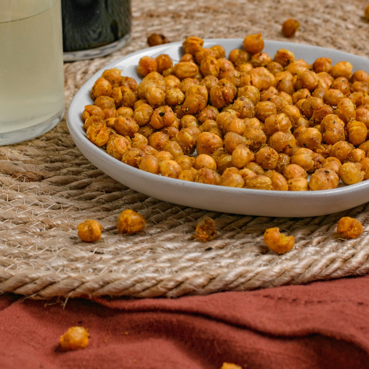CRUNCHY SPICED CHICKPEAS