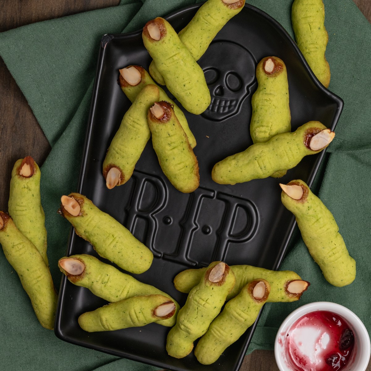 WITCHES FINGERS COOKIES
